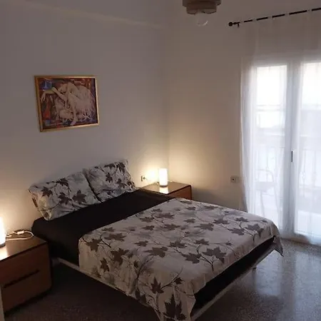 Apartment Xenia-nikos Near Metro *