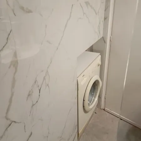 Apartment Xenia-nikos Near Metro