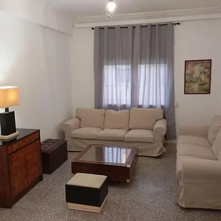 Xenia-nikos Near Metro Apartment Athens